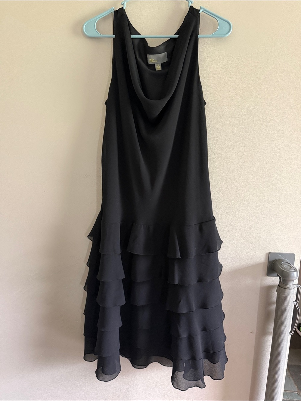 Linea Domani Black Sleeveless Cowl Neck Tiered Midi Dress